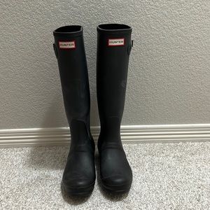Women’s Hunter rainboots